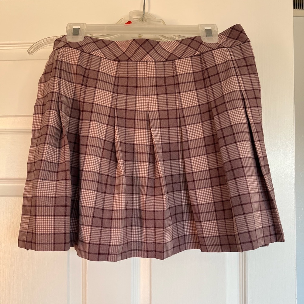 Aritzia Sunday Best pleated mini skirt